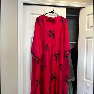 Limelight Fuchsia Kaftan with Black Embroidery